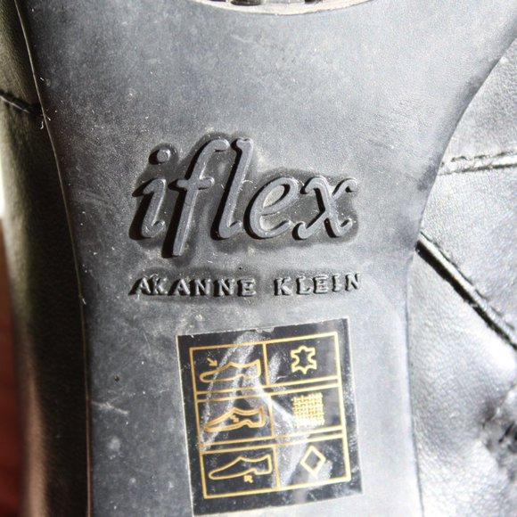 size 7 1/2 Anne Klein iFlex Ankle boots w/ Buckle pointed toe black leather - Picture 9 of 9